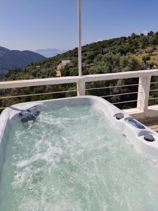 Stathis Guesthouse Fternon Exterior photo